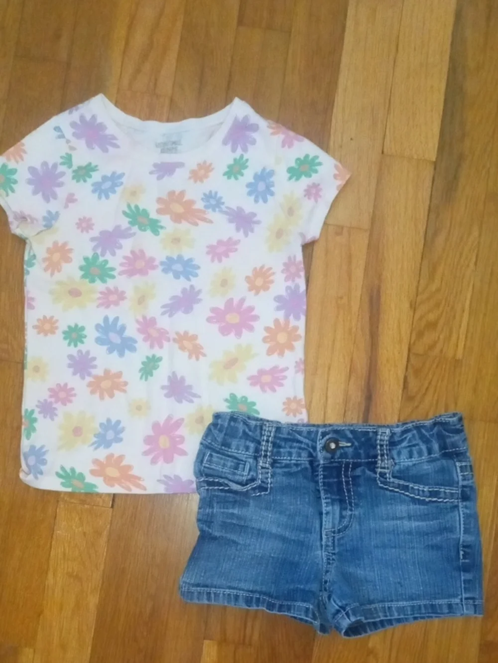 girl 5 denim shorts and flower print short sleeve top